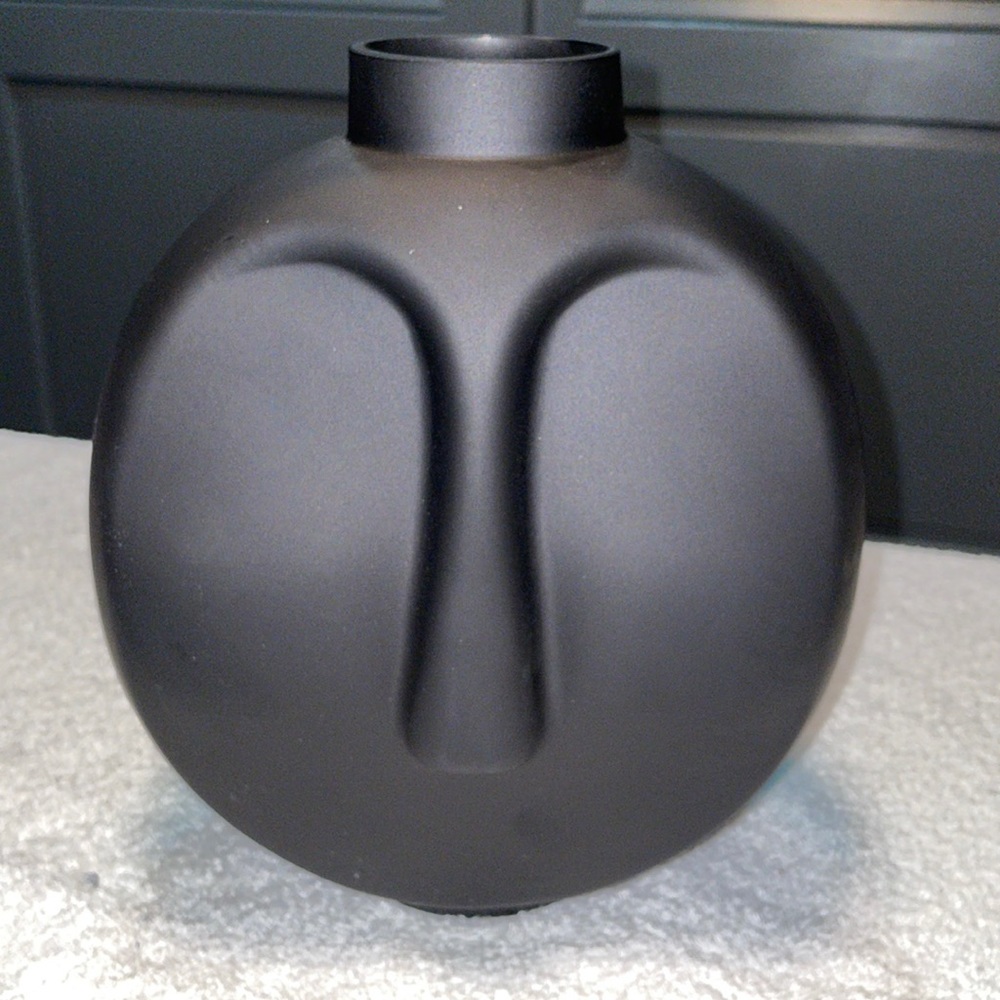 Two-faced matte black glass vase. NWT. Contemporary and unique.